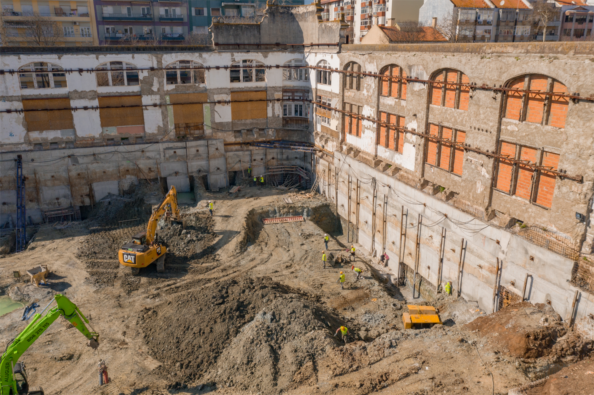 Fevereiro 2020: Continuação dos Trabalhos de Escavação e Contenção